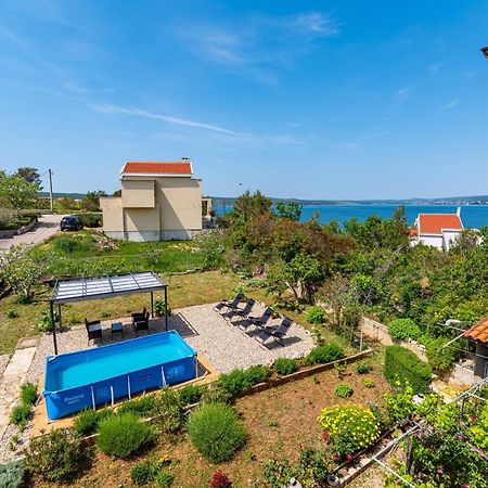 Apartment Sea And Mountain With Pool Novigrad  Værelse billede