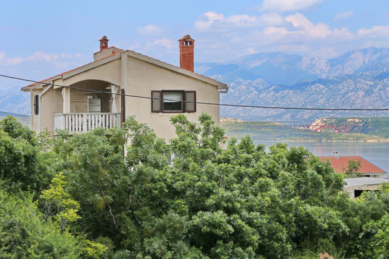 Apartment Sea And Mountain With Pool Novigrad  Eksteriør billede